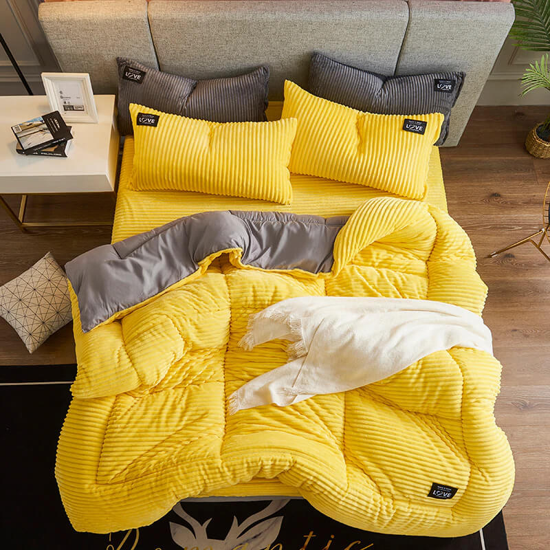 Fleece-Blanket-with-pillow-cases-yellow91-1